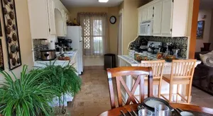 Image of Larry's Place