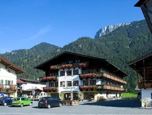 Image of Hotel & Appartements Heigenhauser