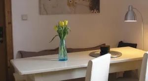 Image of Apartment 43