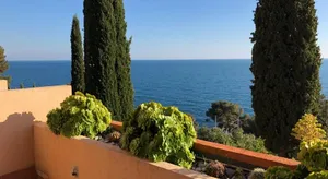 Image of Luxurious sea view apartment