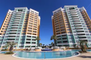 Image of En Soleil #1222 West