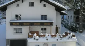 Image of Hilde