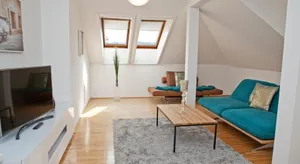 Image of Moderne Dachgeschosswohnung zentral by Seebnb