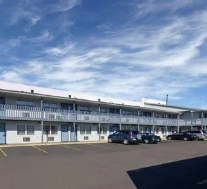 Image of Valu Stay Inn & Suites River Falls