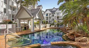 Image of Bay Apartments unit 10 - Easy walk to Coolangatta and Tweed Heads