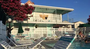 Image of Eden Roc Motel