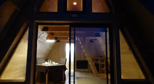 Image of LOGIS LAS CROZAS La Poupe