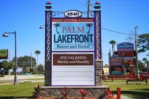 Image of Palm Lakefront Resort and Hostel