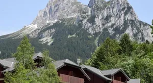 Image of Appartement cosy à Bernex, proche des pistes et sentiers, avec terrasse ensoleillée et wifi. - FR-1-498-22