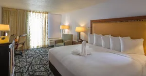Image of Whispering Woods Hotel & Conference Center