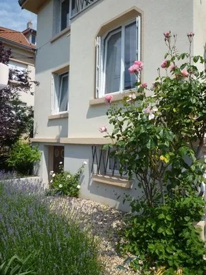 Image of Les Mirabelles