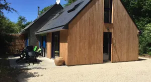 Image of Plage700m, Maison d'hôte très calme,écrin de verdure, Sauna, Borne élect, Bord GR34