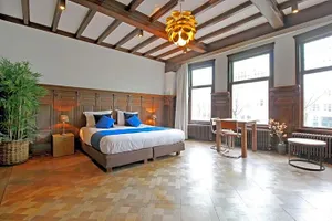 Image of Large 2p canal apartment Prinsengracht
