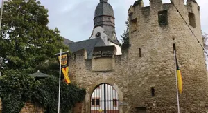 Image of Fronhof 3