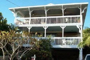 Image of 108 12th Street South Down 2 Bedroom Apts by RedAwning