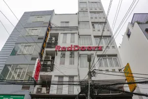 Image of RedDoorz Near Saigon Train Station 2
