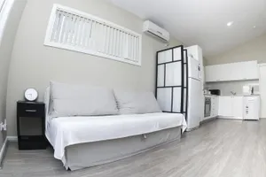 Image of Adamson Avenue House