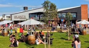 Image of Magnificent Apartment + FREE car park near CBD