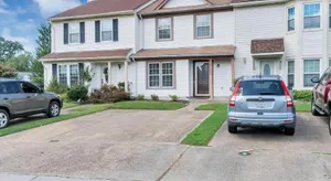 Image of Updated in heart of VA Beach
