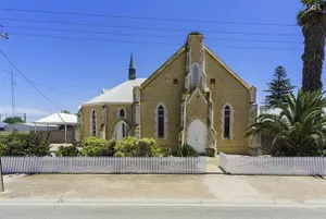 Image of Wallaroo Church Holiday House