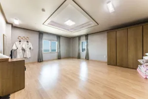 Image of Incheon (eulwangri) Tourism Napoli Hotel