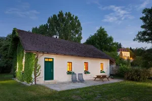 Image of Loving Cottage In A Quiet Area