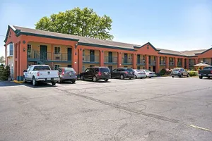 Image of Bay Side Inn & Suites