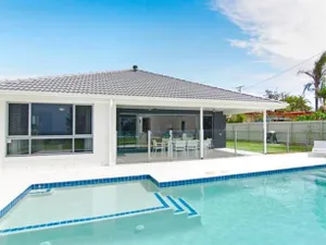 Image of Sentosa on Tugun - Beachfront 5 Bedroom