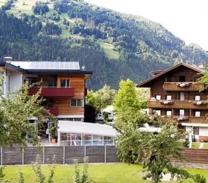 Image of Apparthaus & Chalets Hofer