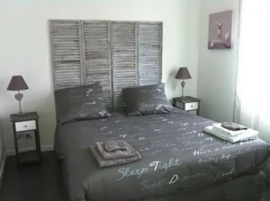 Image of Nice Apartment For 4 Guests With Wifi Pool Tv Balcony Pets Allowed And Parking