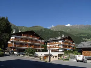 Image of Belcombes