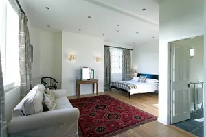 Image of Tailor Room 1
