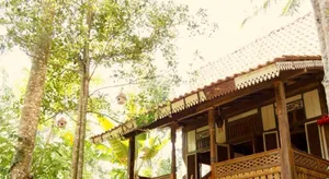 Image of Green Vanilla Bungalow