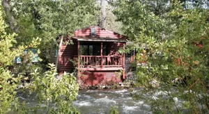 Image of Cowboy-cabin