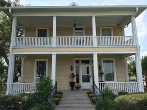 Image of House on Main Victoria