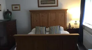 Image of Beautiful private room with Kingsize bed and large private en-suite