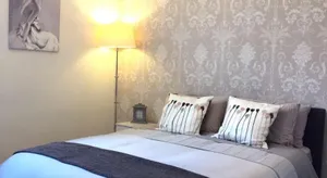 Image of Entire 2-bedroom house with garden