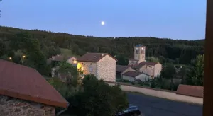 Image of Large 100 year old house in lovely walking area