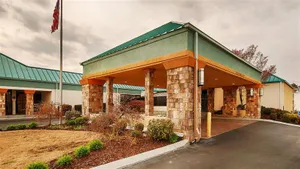 Image of Best Western Plus Arbour Inn & Suites