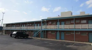 Image of Town House Motel