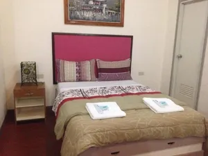 Image of Hillary And Andrew Hostel
