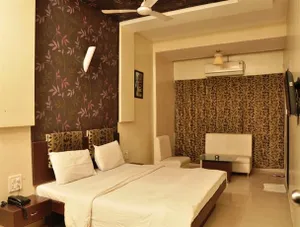 Image of Hotel Raj Surat