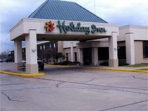 Image of Deluxe Inn Stephenville