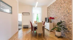 Image of Spacious Vienna Central Station Residence