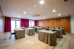 Image of Quality Suites Bordeaux Aroport & Spa