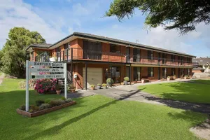 Image of Eastern Beach Unit 2