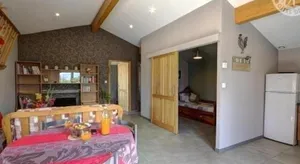 Image of Gîte tout équipé avec terrasse, jardin et prestations de qualité près de Genilac - FR-1-496-114