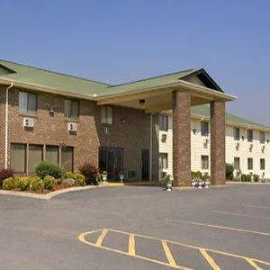 Image of Travellogde Clinton TN