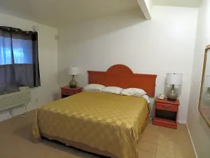 Image of Carquinez Inn
