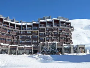 Image of Le Curling A